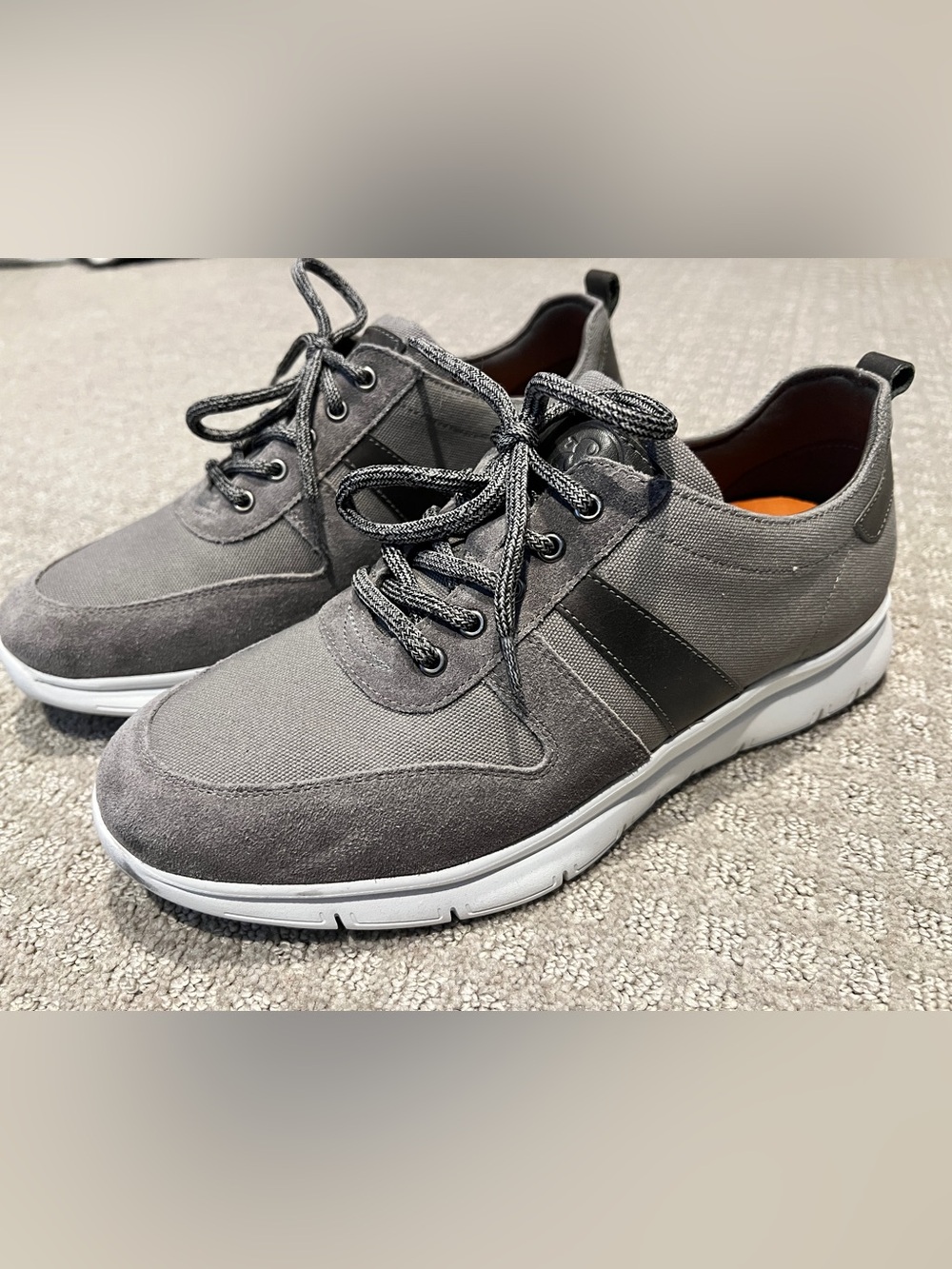 Casual Grey Lace-Up Men's Sneakers with Cushioned Sole